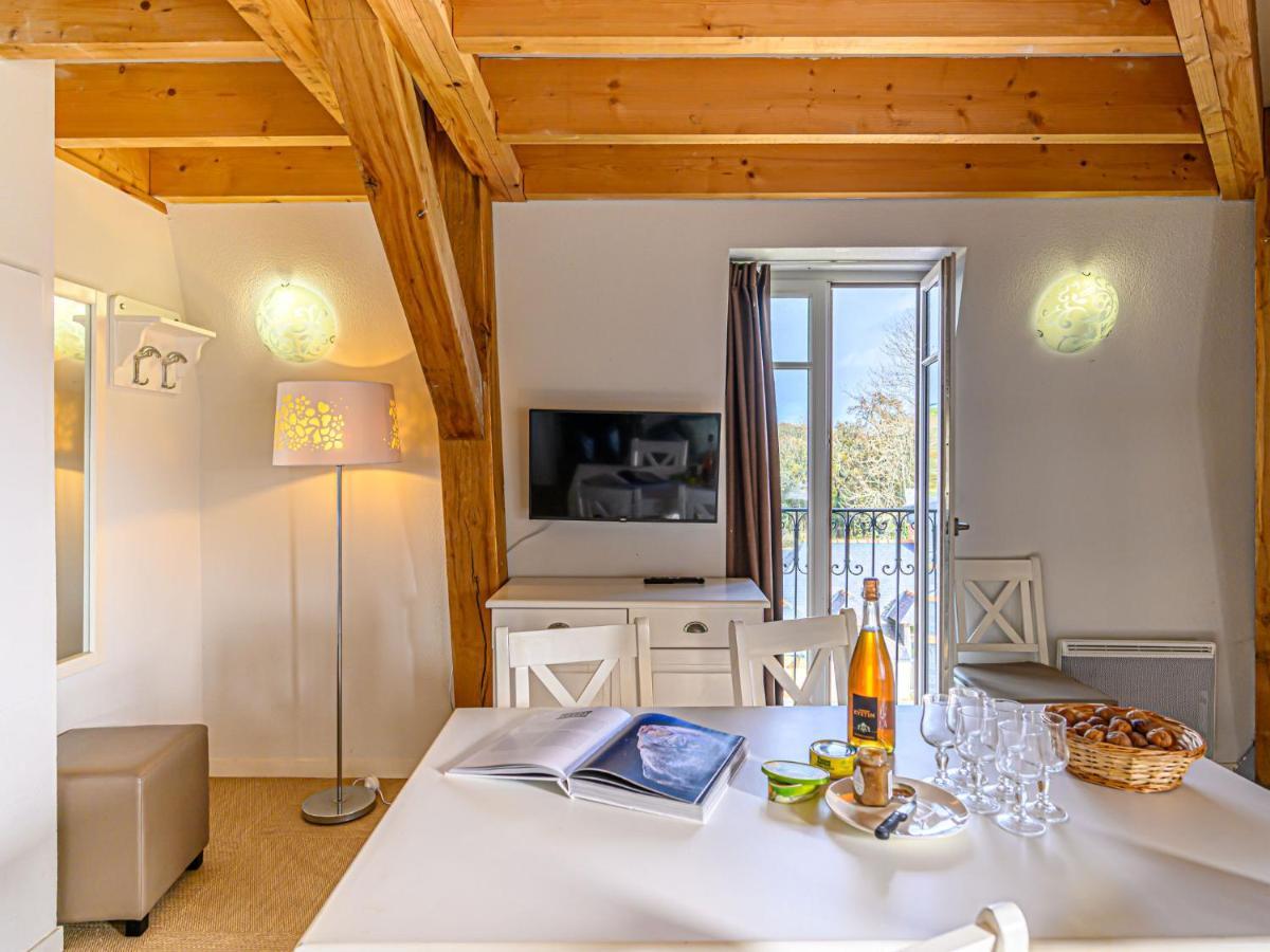 Apartment Le Chateau De Kergonano-13 By Interhome Baden Luaran gambar
