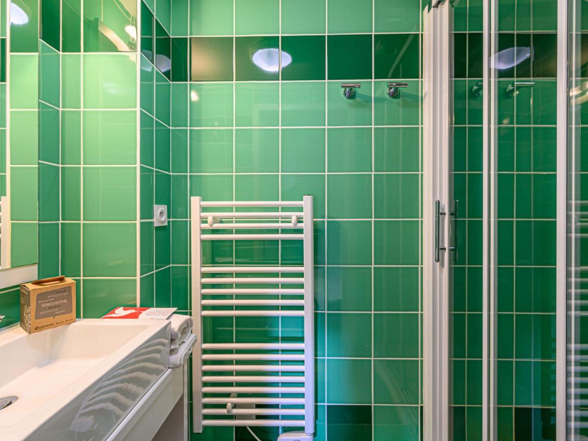 Apartment Le Chateau De Kergonano-13 By Interhome Baden Luaran gambar